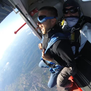 Sky Delivery, saut en parachute en Alsace, Lorraine et Vosges