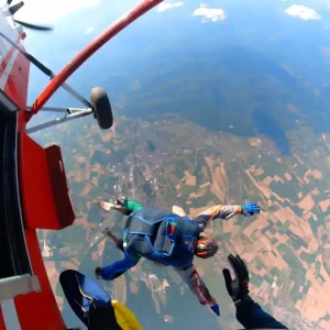 Sky Delivery, saut en parachute en Alsace, Lorraine et Vosges